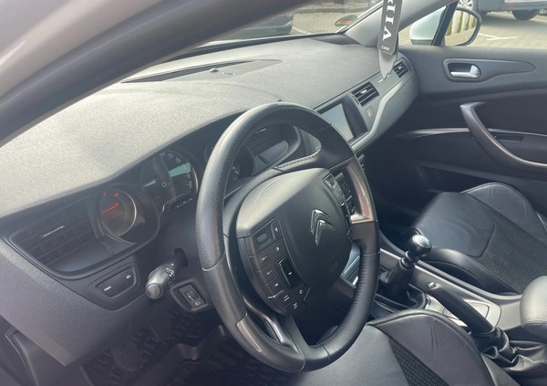 Citroen C5 cena 36500 przebieg: 244000, rok produkcji 2015 z Świebodzin małe 154